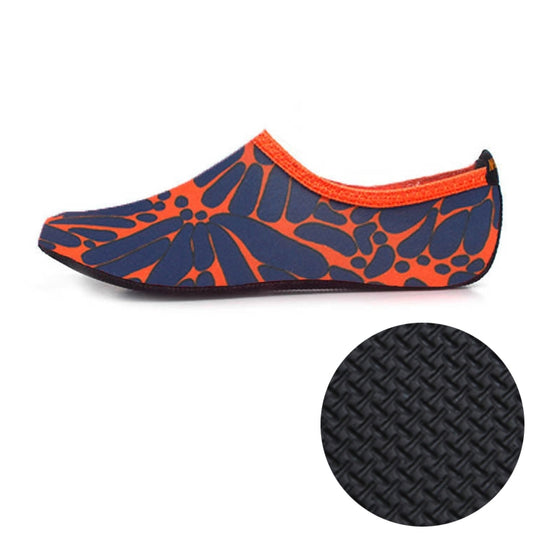 3mm Non-slip Rubber Embossing Texture Sole Figured Diving Shoes and Socks, One Pair, Size:L (Orange) - Swimming Fins & Diving Shoes by PMC Jewellery | Online Shopping South Africa | PMC Jewellery | Buy Now Pay Later Mobicred