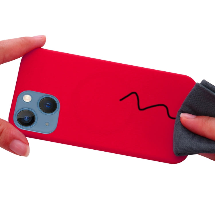 For iPhone 15 Plus Shockproof Silicone Magsafe Phone Case(Red) - iPhone 15 Plus Cases by PMC TechLife | Online Shopping South Africa | PMC TechLife