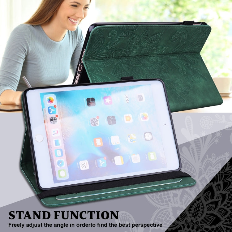 For Amazon Fire Max 11 Lace Flower Embossing Pattern Leather Tablet Case(Green) - Amazon by PMC TechLife | Online Shopping South Africa | PMC TechLife | Buy Now Pay Later Mobicred