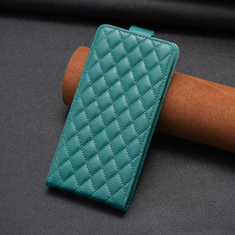 For Samsung Galaxy S25+ 5G Diamond Lattice Vertical Flip Leather Phone Case(Green) - Galaxy S25+ 5G Cases by PMC Jewellery | Online Shopping South Africa | PMC Jewellery | Buy Now Pay Later Mobicred