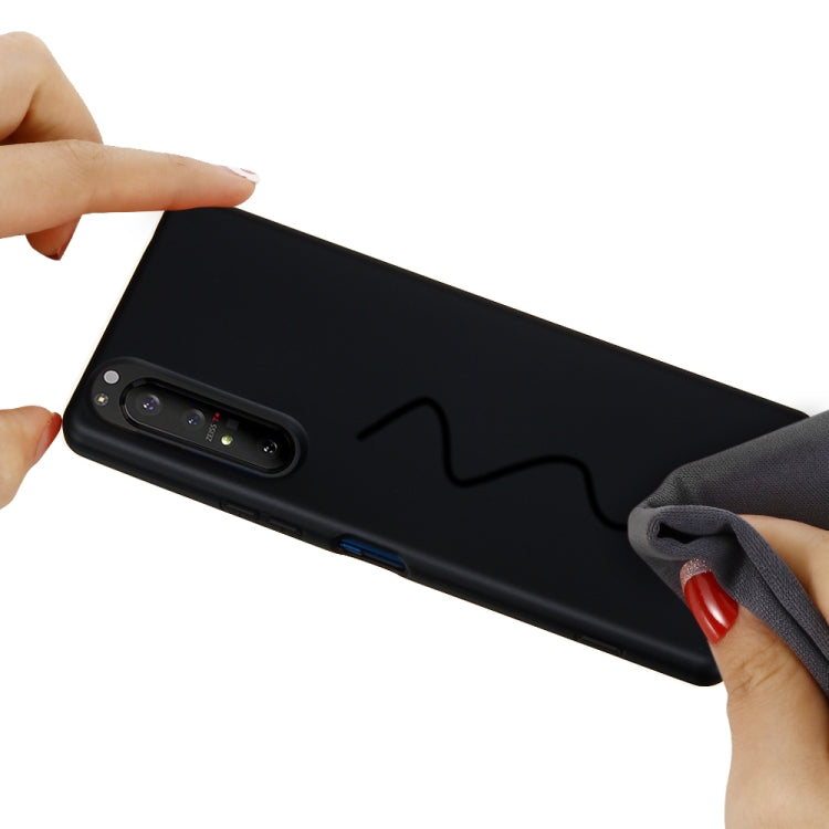 For Sony Xperia 5 Plus / Xperia 1 II Solid Color Liquid Silicone Dropproof Full Coverage Protective Case(Black) - Sony Cases by PMC TechLife | Online Shopping South Africa | PMC TechLife