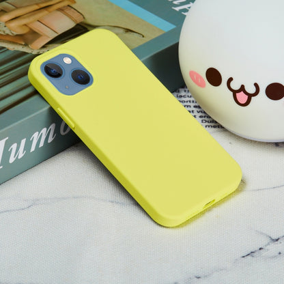 For iPhone 15 Solid Color Silicone Phone Case(Lemon Yellow) - iPhone 15 Cases by PMC Jewellery | Online Shopping South Africa | PMC Jewellery