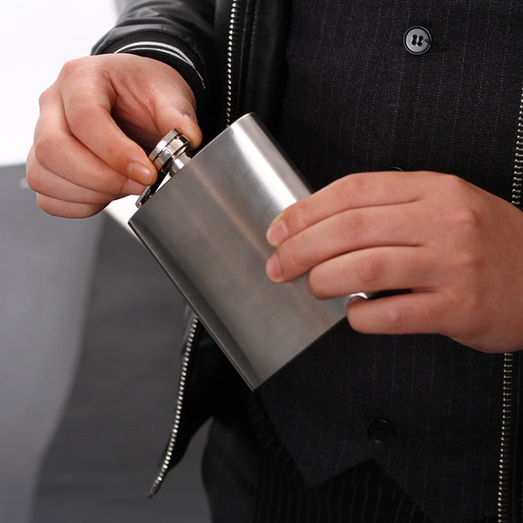 Portable Stainless Steel Hip Flask Set With Wine Glass Funnel(7OZ Jack Black Core) - Condiment Bottles & Hip Flasks by PMC Jewellery | Online Shopping South Africa | PMC Jewellery